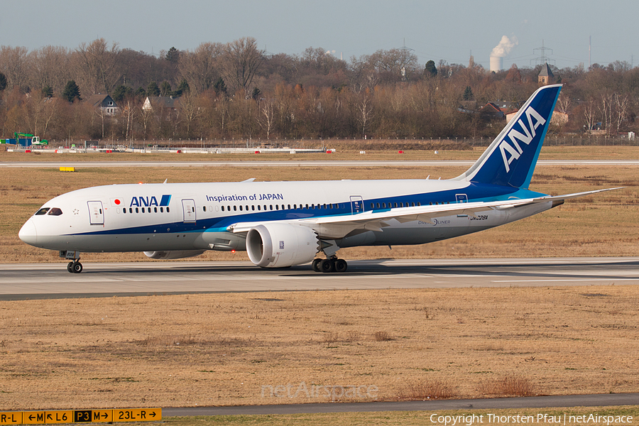 All Nippon Airways - ANA Boeing 787-8 Dreamliner (JA828A) | Photo 68834