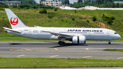 Japan Airlines - JAL Boeing 787-8 Dreamliner (JA829J) at  Taipei - Taoyuan, Taiwan
