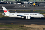 Japan Airlines - JAL Boeing 787-8 Dreamliner (JA830J) at  Tokyo - Haneda International, Japan