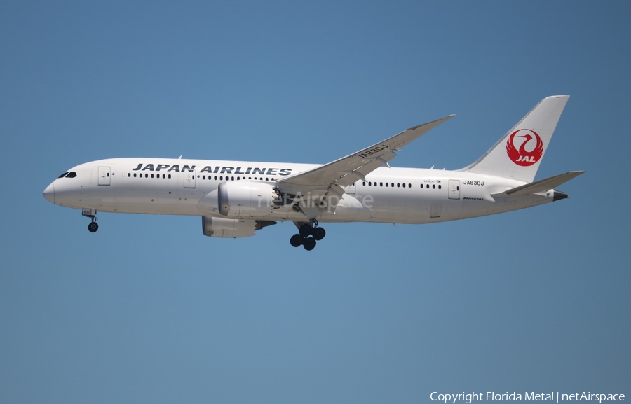 Japan Airlines - JAL Boeing 787-8 Dreamliner (JA830J) | Photo 548804