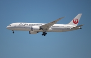 Japan Airlines - JAL Boeing 787-8 Dreamliner (JA830J) at  Los Angeles - International, United States