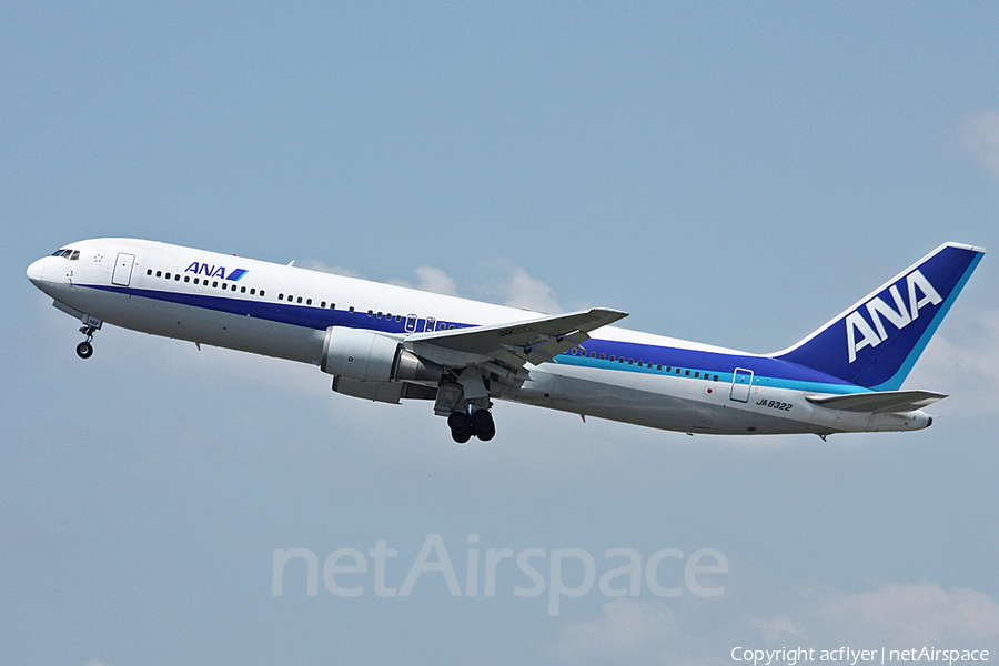 All Nippon Airways - ANA Boeing 767-381 (JA8322) | Photo 213654