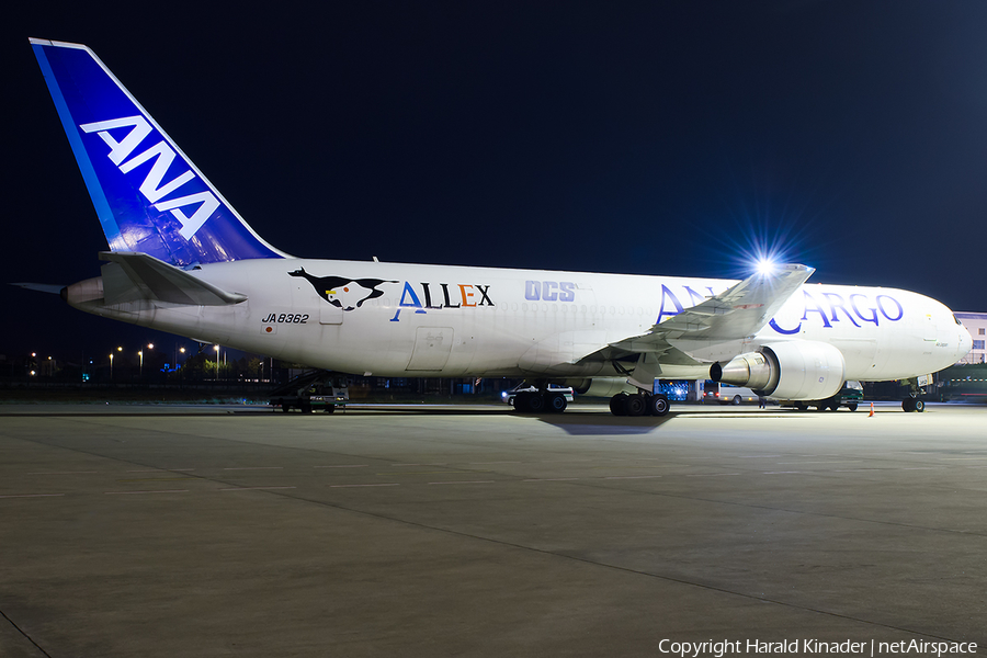 All Nippon Airways - ANA Boeing 767-381(ER) (JA8362) | Photo 294109