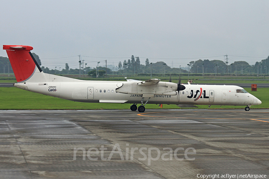 Japan Air Commuter Bombardier DHC-8-402Q (JA845C) | Photo 379075