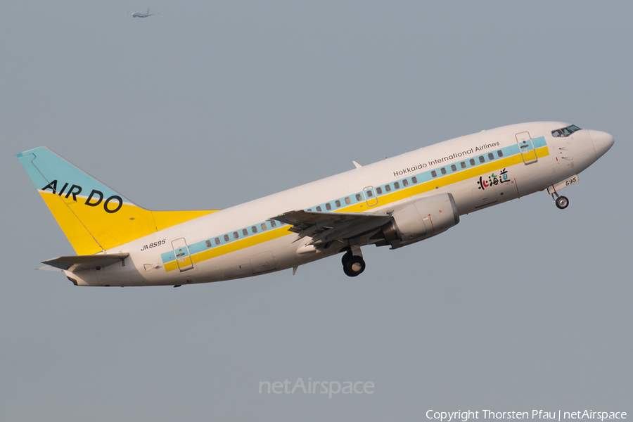 Hokkaido International Airlines - Air Do Boeing 737-54K (JA8595) | Photo 78877