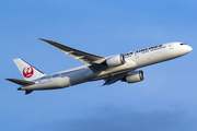 Japan Airlines - JAL Boeing 787-9 Dreamliner (JA862J) at  Frankfurt am Main, Germany