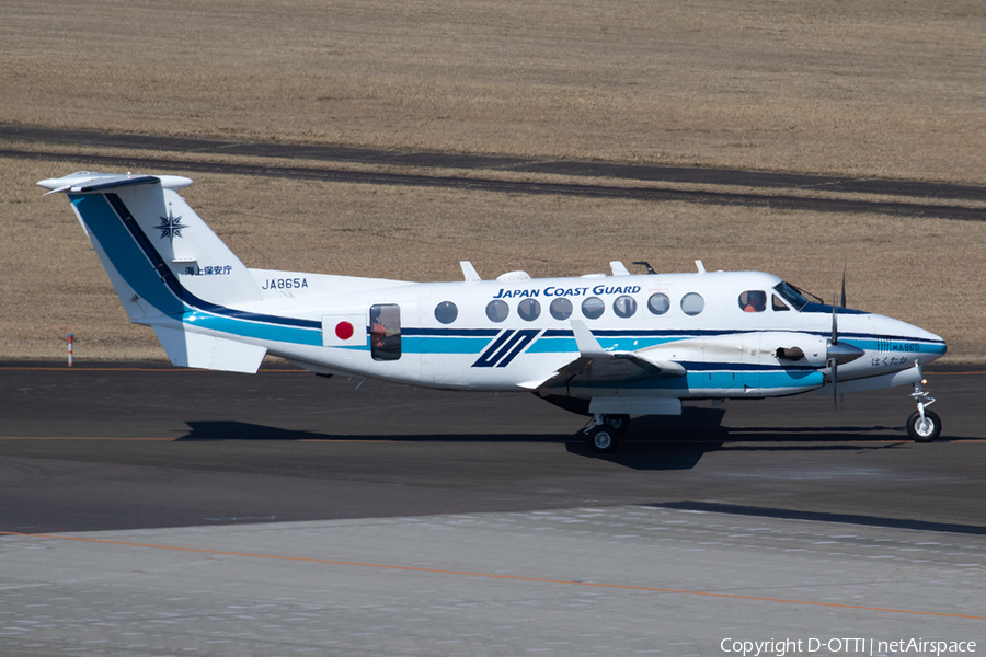 Japan Coast Guard Beech King Air 350 (JA865A) | Photo 386010