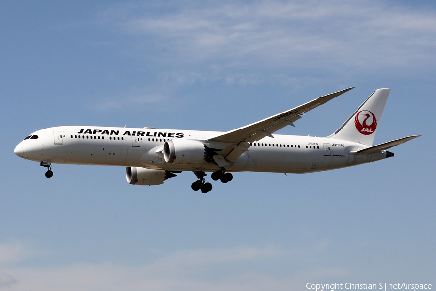 Japan Airlines - JAL Boeing 787-9 Dreamliner (JA866J) | Photo 387484