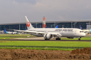 Japan Airlines - JAL Boeing 787-9 Dreamliner (JA868J) at  Jakarta - Soekarno-Hatta International, Indonesia