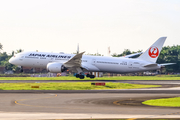 Japan Airlines - JAL Boeing 787-9 Dreamliner (JA868J) at  Jakarta - Soekarno-Hatta International, Indonesia