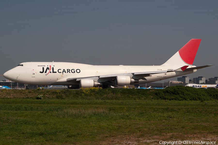 Japan Airlines Cargo Boeing 747-446(BCF) (JA8909) | Photo 199055