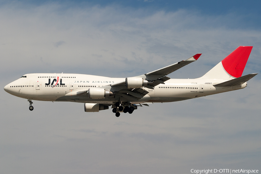 Japan Airlines - JAL Boeing 747-446 (JA8917) | Photo 185296