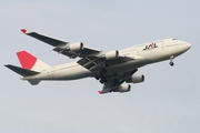 Japan Airlines - JAL Boeing 747-446 (JA8922) at  Singapore - Changi, Singapore