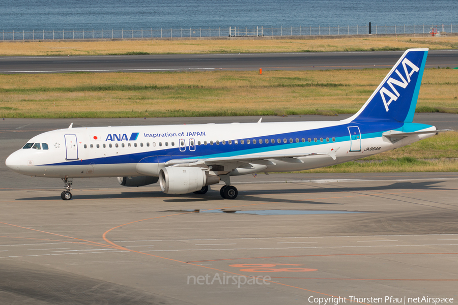 All Nippon Airways - ANA Airbus A320-211 (JA8946) | Photo 78875