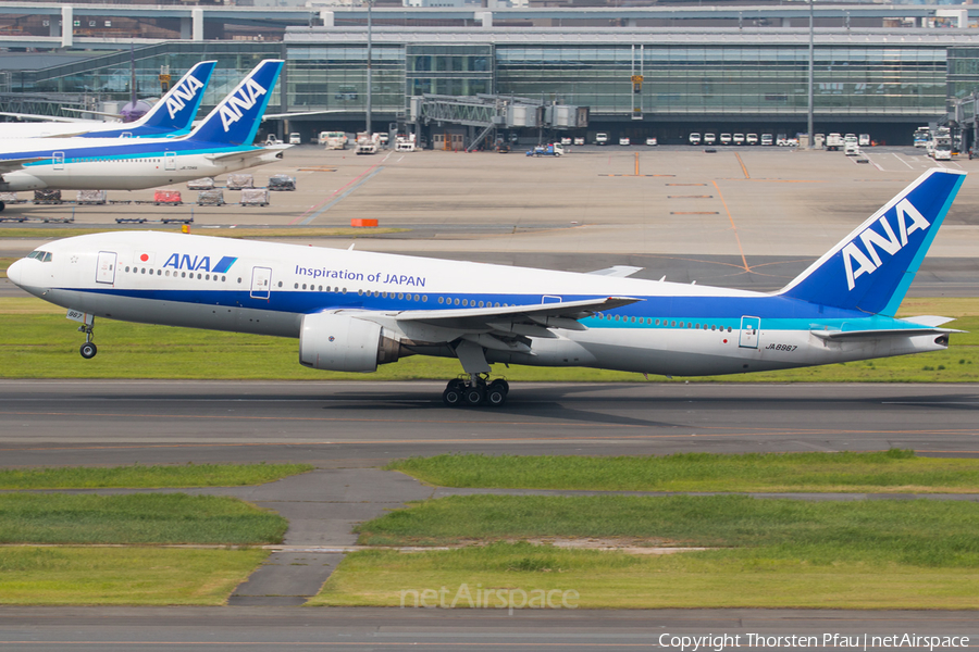 All Nippon Airways - ANA Boeing 777-281 (JA8967) | Photo 81580