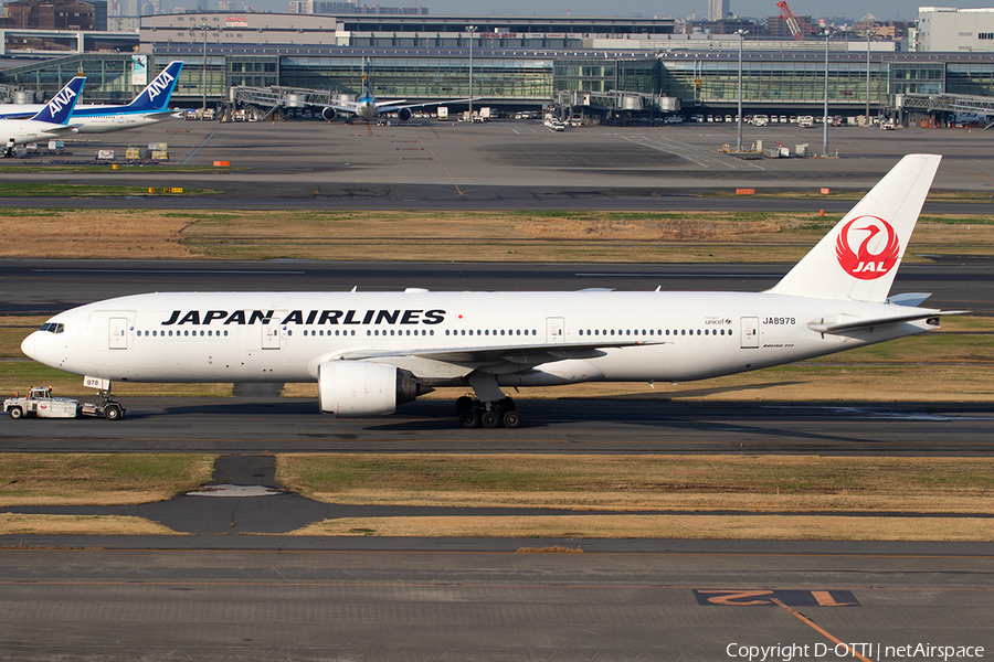 Japan Airlines - JAL Boeing 777-289 (JA8978) | Photo 386924