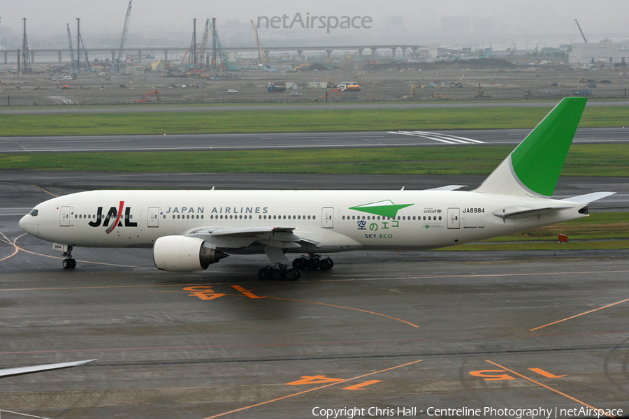 Japan Airlines - JAL Boeing 777-246 (JA8984) | Photo 8602