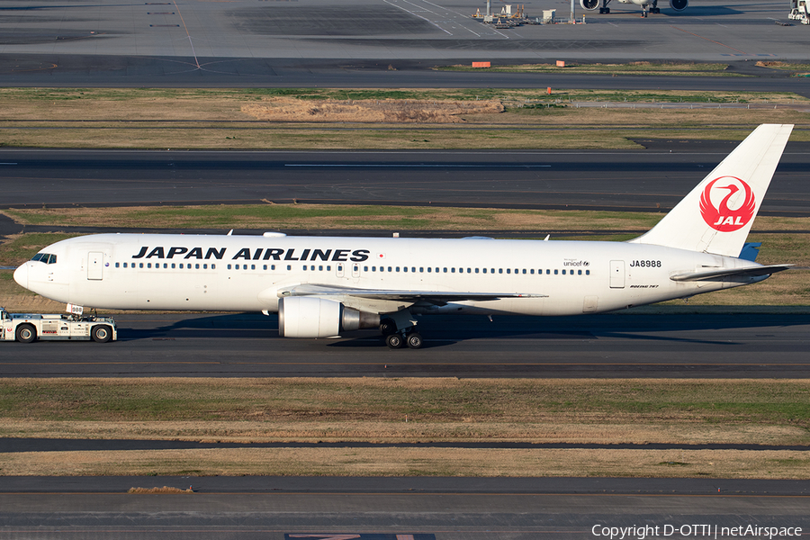Japan Airlines - JAL Boeing 767-346 (JA8988) | Photo 396446