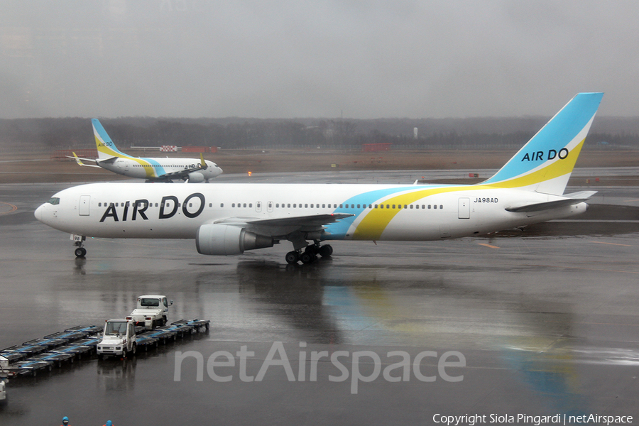 Hokkaido International Airlines - Air Do Boeing 767-33A(ER) (JA98AD) | Photo 360682
