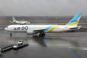 Hokkaido International Airlines - Air Do Boeing 767-33A(ER) (JA98AD) at  Sapporo - New Chitose, Japan