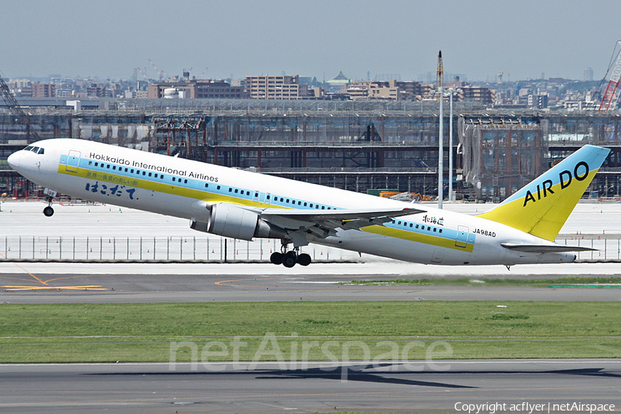 Hokkaido International Airlines - Air Do Boeing 767-33A(ER) (JA98AD) | Photo 213662