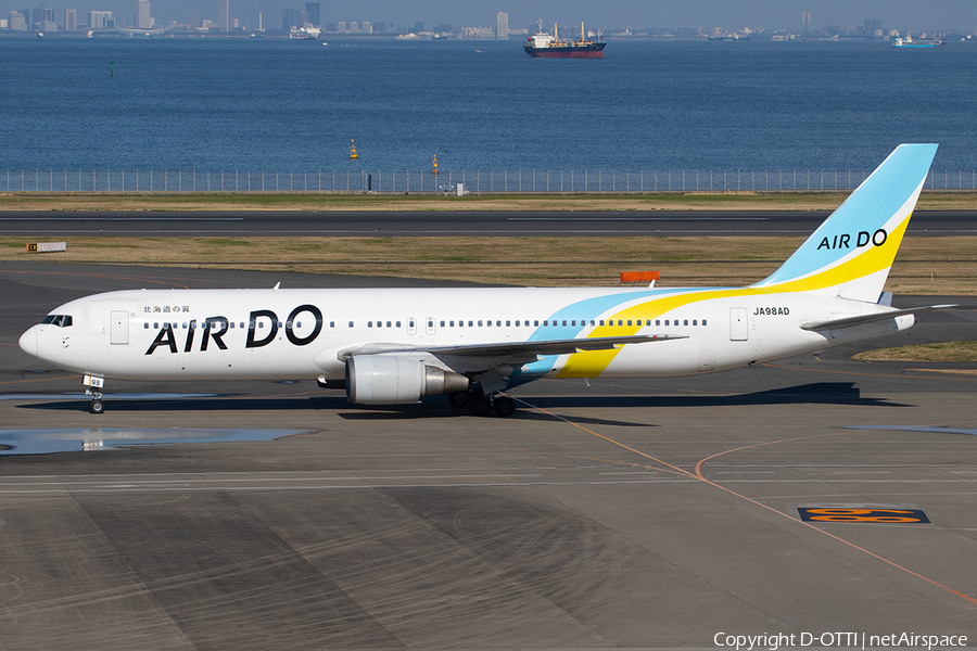 Hokkaido International Airlines - Air Do Boeing 767-33A(ER) (JA98AD) | Photo 380100