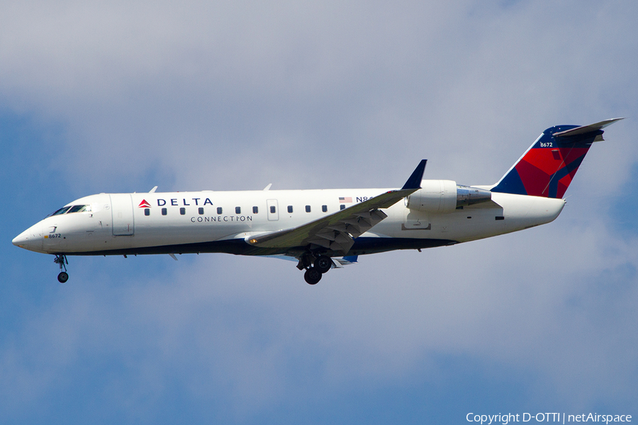 Delta Connection (Pinnacle Airlines) Bombardier CRJ-200ER (N8672A) | Photo 386251