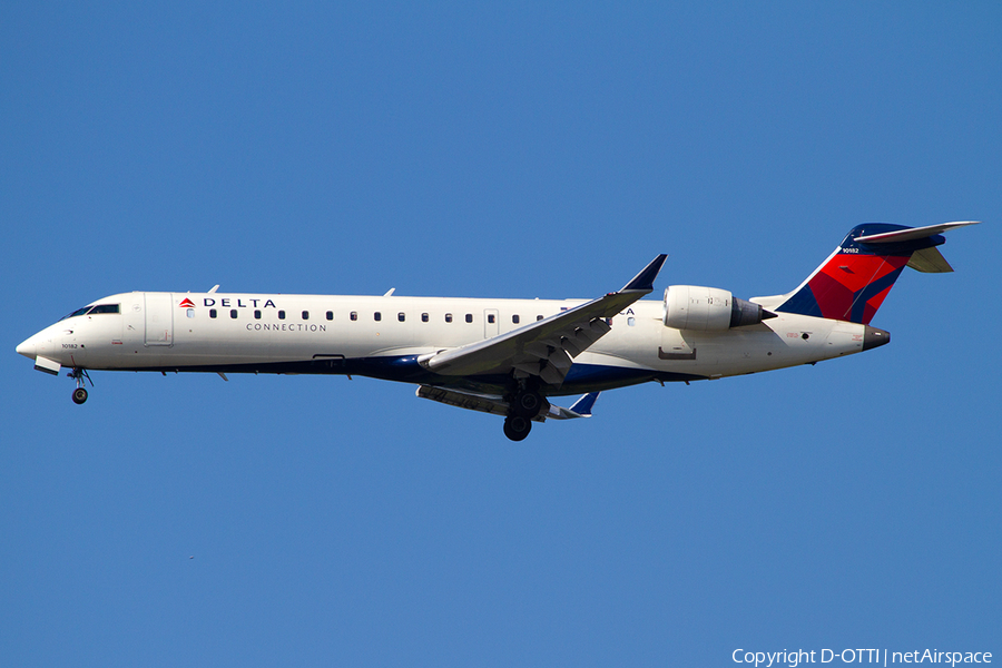 Delta Connection (Comair) Bombardier CRJ-701ER (N690CA) | Photo 386317