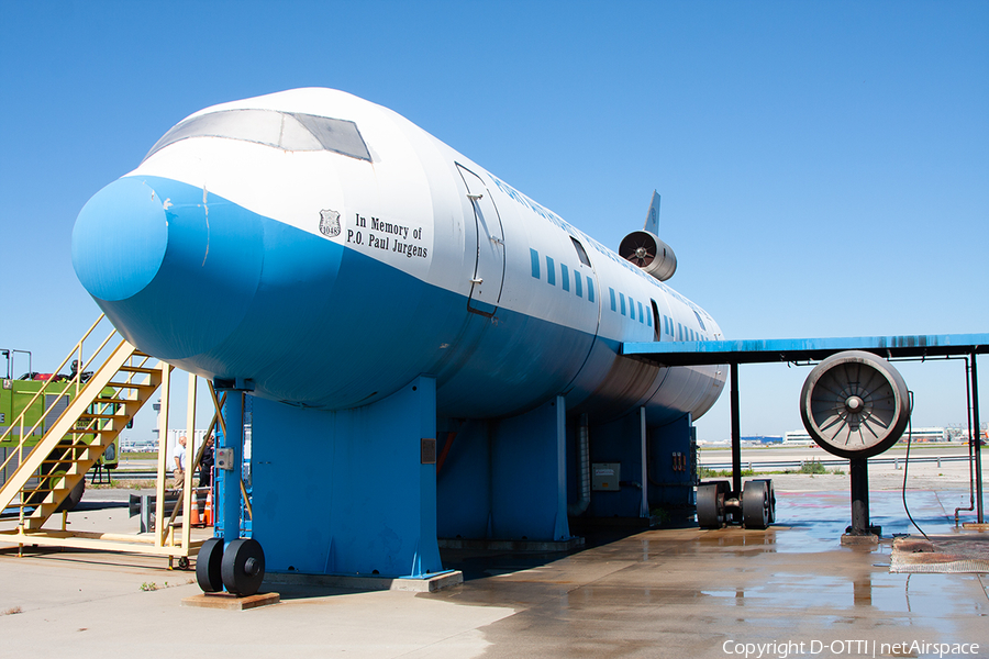 Aviation photo 386795