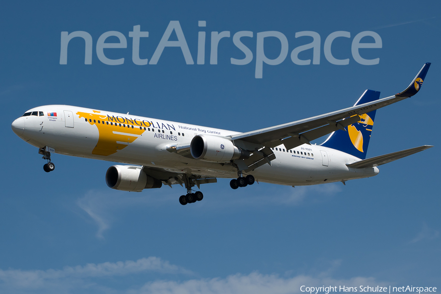 MIAT Mongolian Airlines Boeing 767-34G(ER) (JU-1021) | Photo 116786