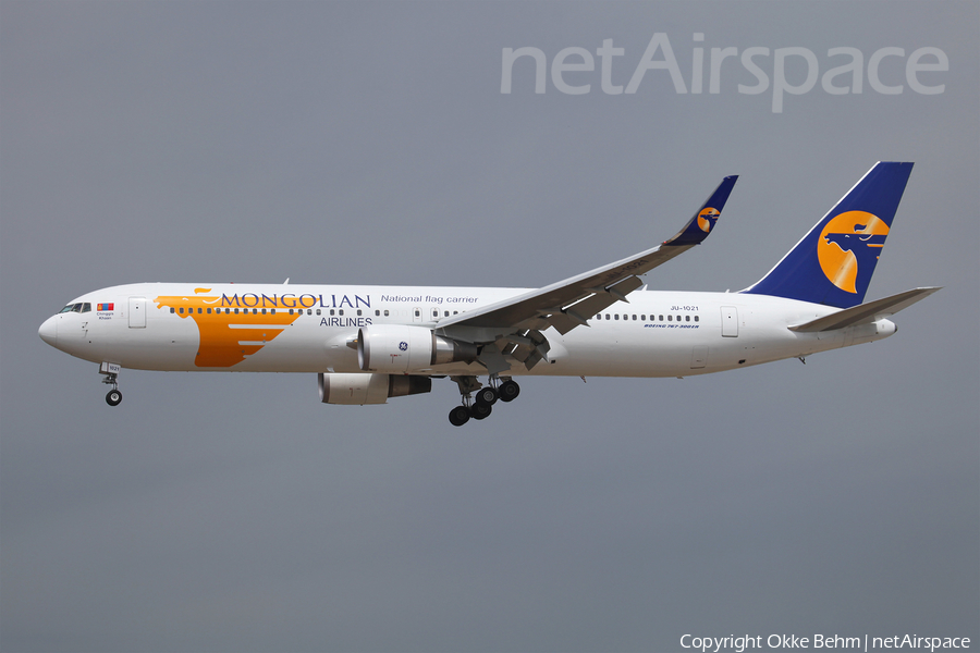 MIAT Mongolian Airlines Boeing 767-34G(ER) (JU-1021) | Photo 81031