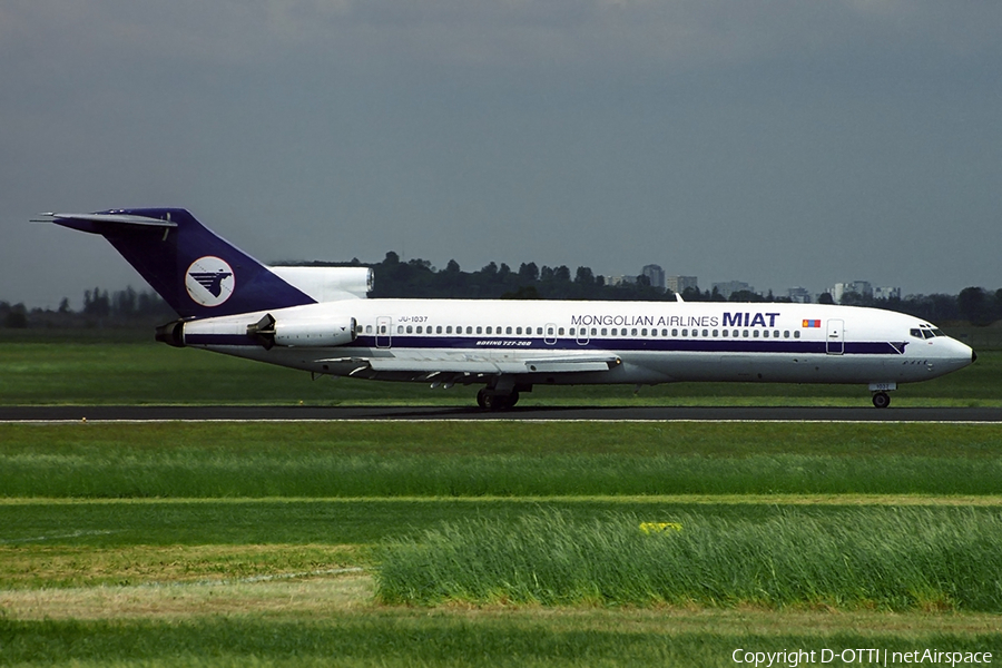 MIAT Mongolian Airlines Boeing 727-281(Adv) (JU-1037) | Photo 324043
