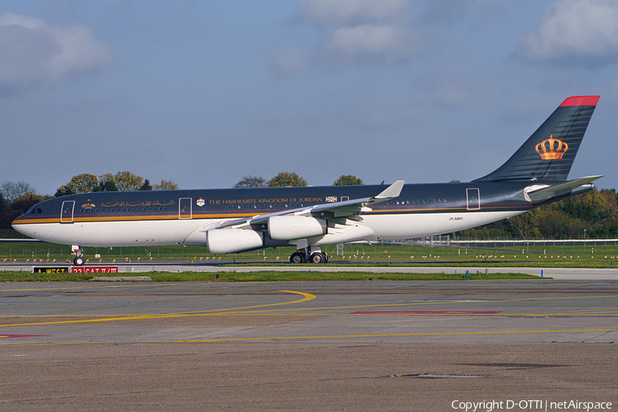 Jordanian Government Airbus A340-211 (JY-ABH) | Photo 534132