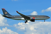 Royal Jordanian Airbus A330-223 (JY-AIF) at  London - Heathrow, United Kingdom