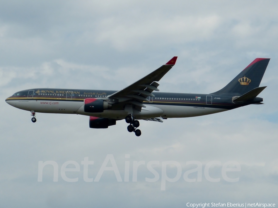 Royal Jordanian Airbus A330-223 (JY-AIG) | Photo 127804