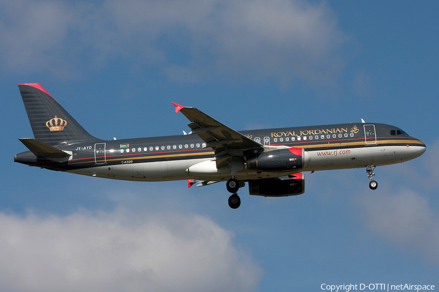 Royal Jordanian Airbus A320-232 (JY-AYD) | Photo 269752