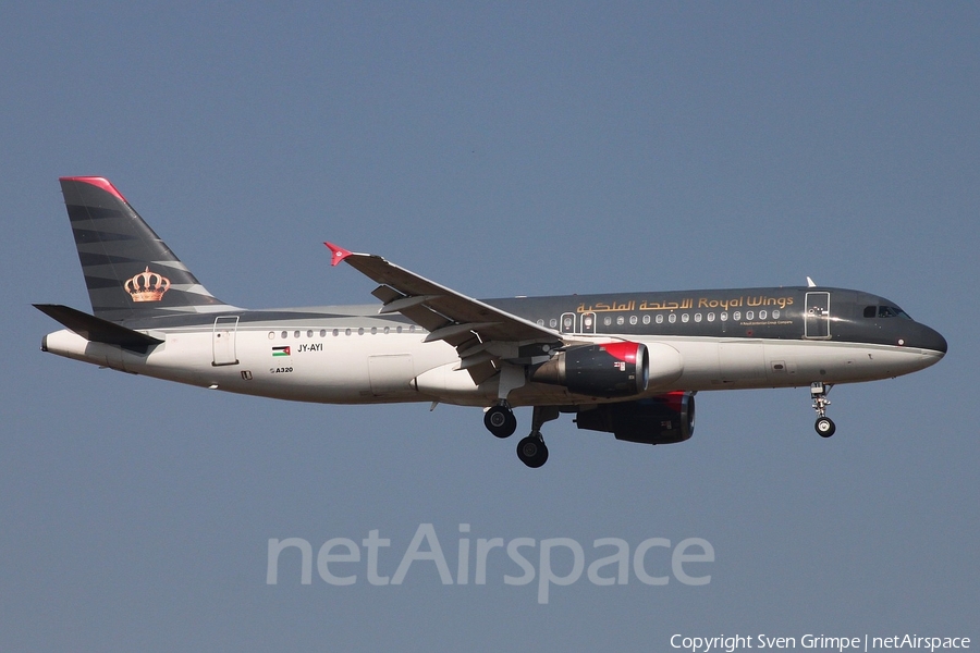 Royal Wings Airbus A320-212 (JY-AYI) | Photo 83044