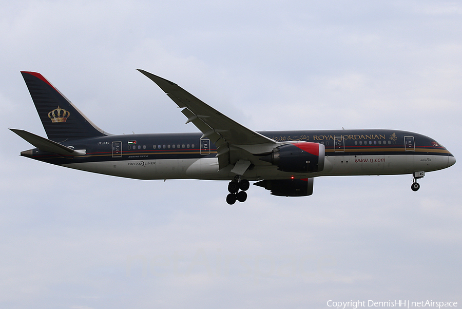 Royal Jordanian Boeing 787-8 Dreamliner (JY-BAC) | Photo 394571