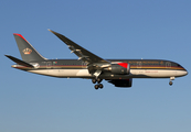 Royal Jordanian Boeing 787-8 Dreamliner (JY-BAH) at  London - Heathrow, United Kingdom