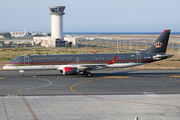 Royal Jordanian Embraer ERJ-195LR (ERJ-190-200LR) (JY-EMF) at  Larnaca - International, Cyprus