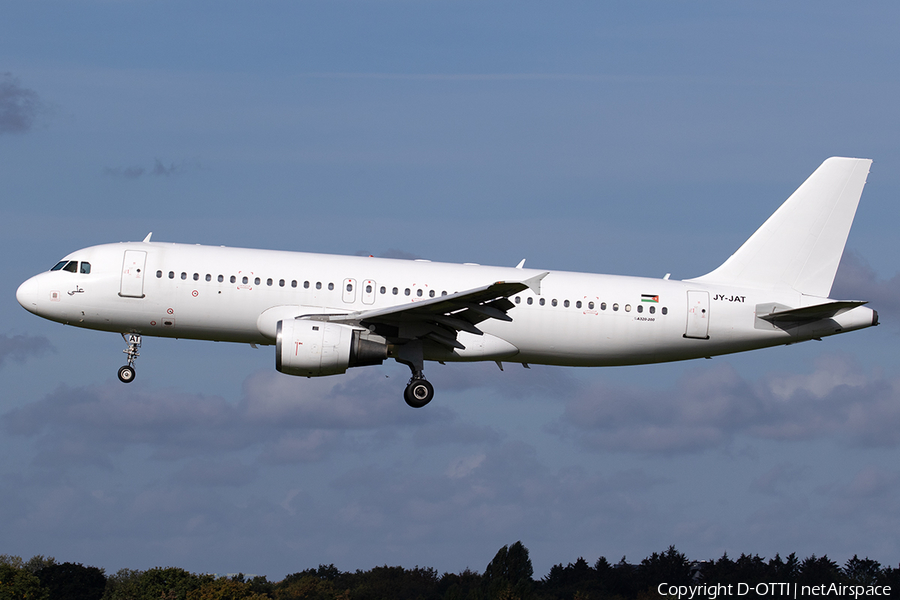 Jordan Aviation Airbus A320-211 (JY-JAT) | Photo 530285