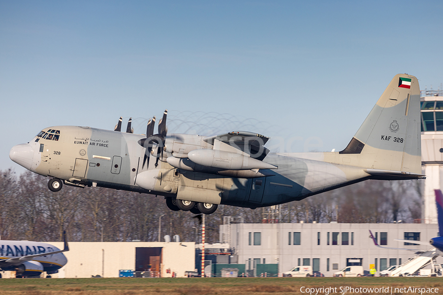 Kuwait Air Force Lockheed Martin KC-130J Super Hercules (KAF328) | Photo 369114