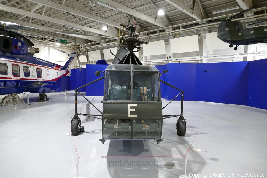 Royal Air Force Sikorsky Hoverfly Mk.I (KK995) | Photo 441918