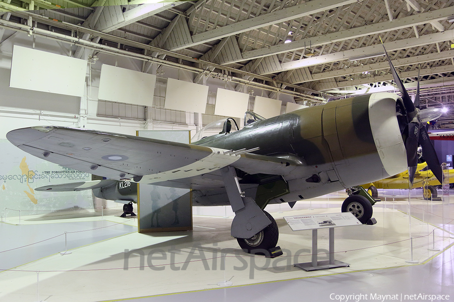Royal Air Force Republic P-47D Thunderbolt (KL216) | Photo 321273