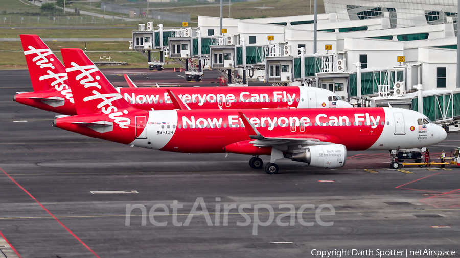 Aviation photo 312796