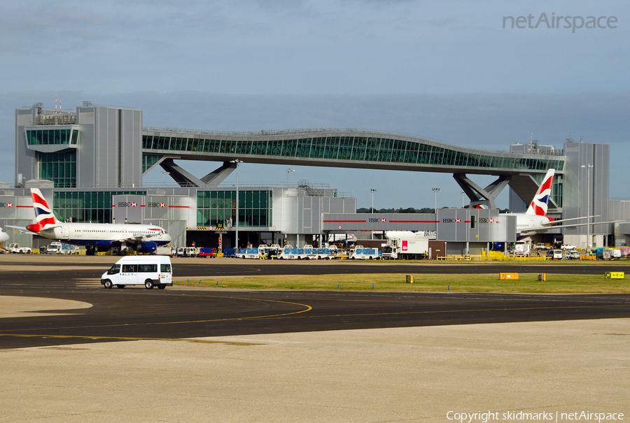 Aviation photo 23050
