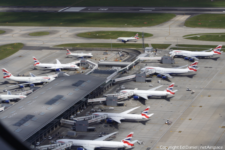 Aviation photo 169296
