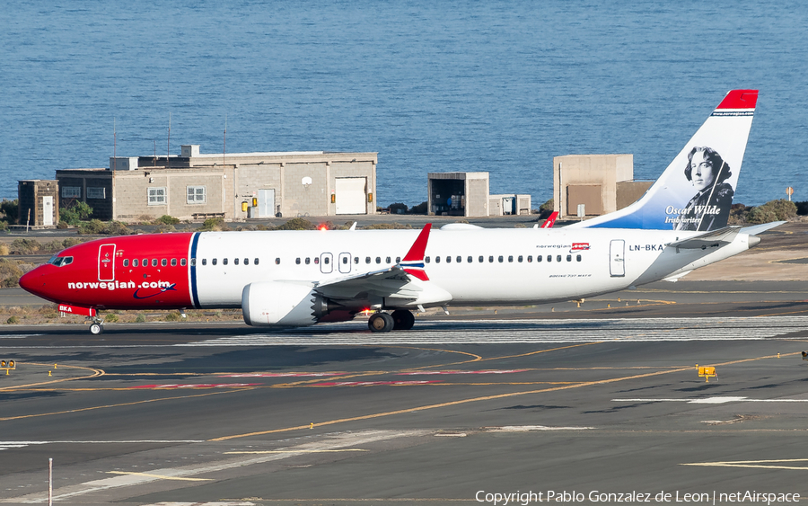 Norwegian Air Shuttle Boeing 737-8 MAX (LN-BKA) | Photo 336848