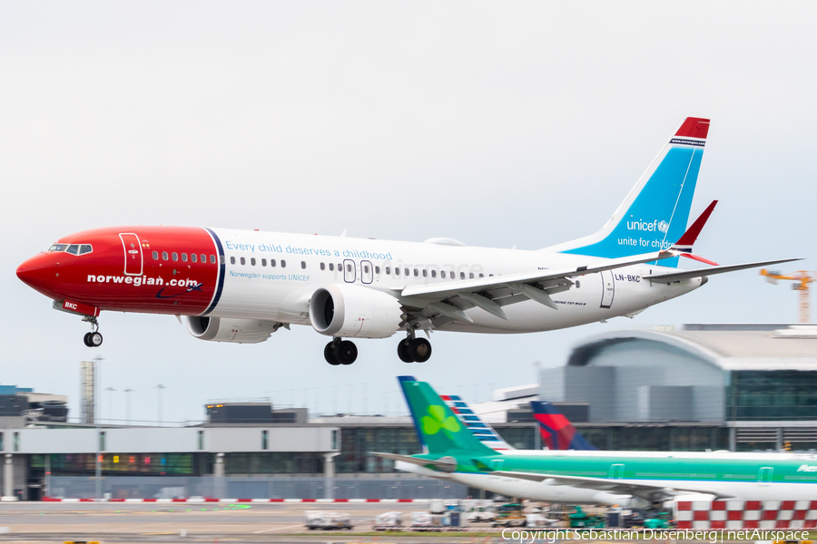 Norwegian Air Shuttle Boeing 737-8 MAX (LN-BKC) | Photo 291463