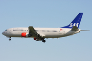 SAS - Scandinavian Airlines Boeing 737-405 (LN-BRI) at  London - Heathrow, United Kingdom